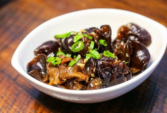 Marinated Wood Ear Mushrooms