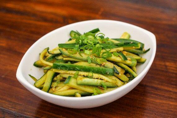 Chilled Marinated Cucumbers