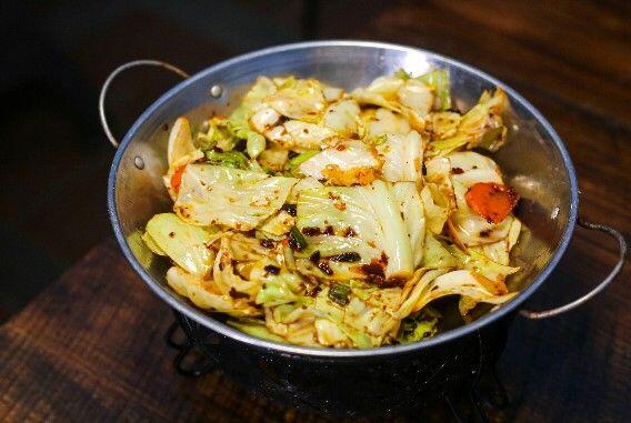 Dry Pot Cabbage & Carrot